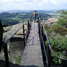 Lávka mezi věžemi Drábských světniček