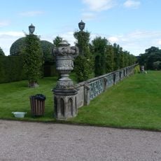 Railing to south side of Middle Terrace