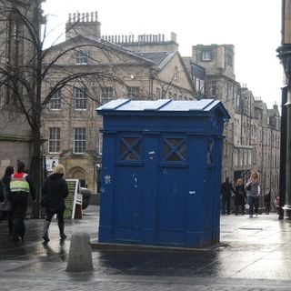 Edinburgh, South Bridge, Police Call Box