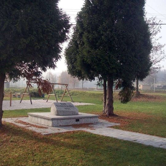 Památník v Soběkurech