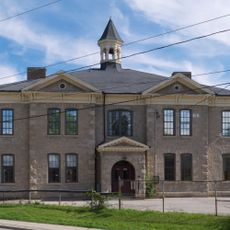 Dickson Public School