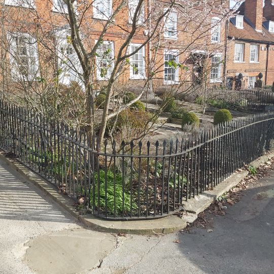Front Garden Railings To Number 45