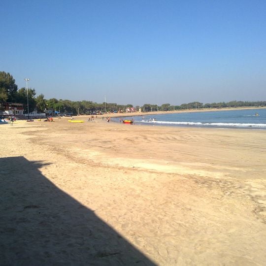 Nagoa Beach