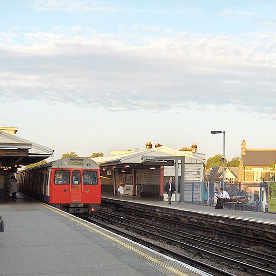 Parsons Green tube station