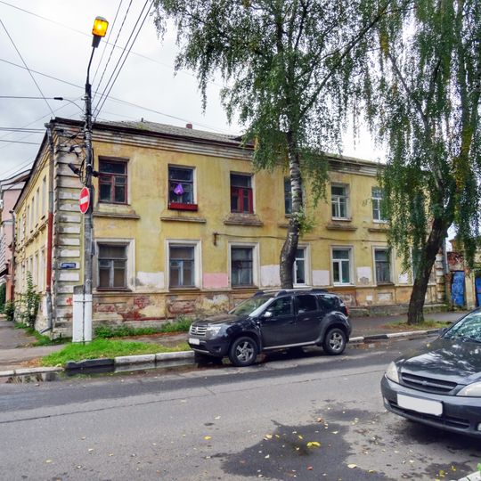 Жилой флигель