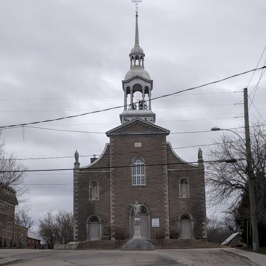 Site patrimonial de la Place-de-l'Église-de-Saint-André-Avellin