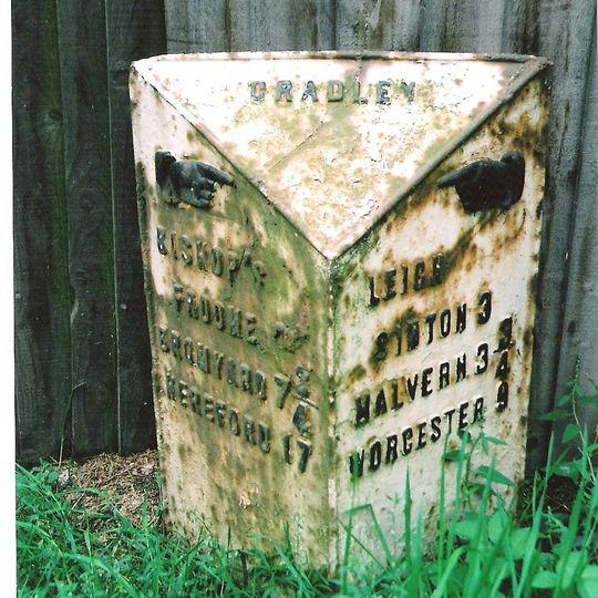 Milestone At So 737 481