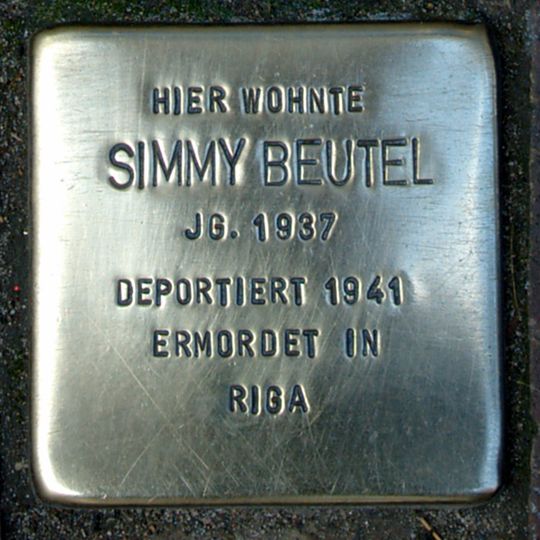 Stolperstein à la mémoire de Simmy Beutel