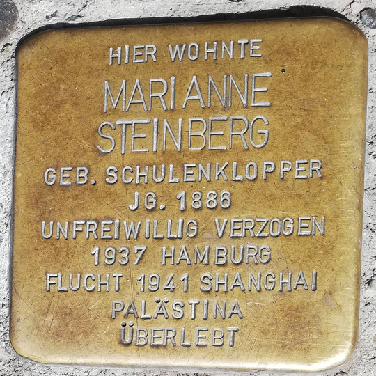 Stolperstein en memoria de Marianne Steinberg