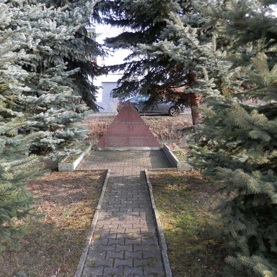 Pomník padlých v Mariánských Radčicích