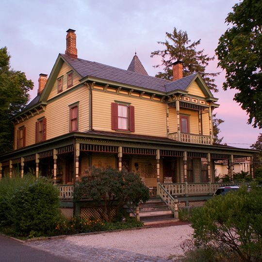 House at 103 Roslyn Avenue