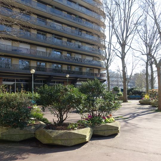 Square Marguerite-Long