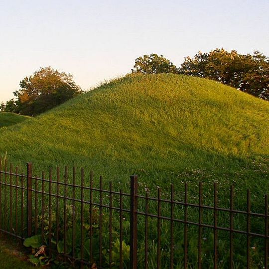 Indian Mounds Park