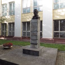 Бюст А.С. Бубнова (Иваново)