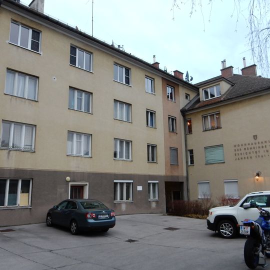 Wohnhausanlage Pötzleinsdorfer Straße 100