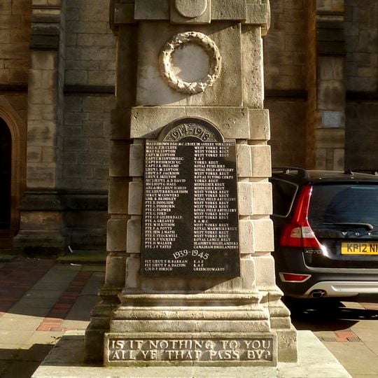 Mill Hill Unitarian Chapel, Leeds, war memorial