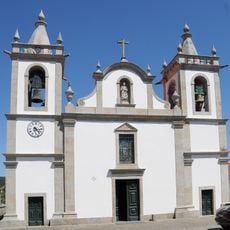 Igreja Paroquial de Curvos