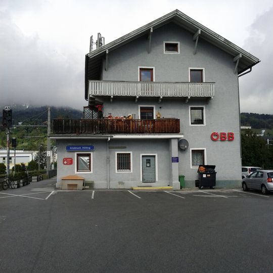 Aufnahmsgebäude Bahnhof Hötting