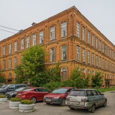 Бывшее общежитие рабочих фабрики Красильщиковых (Родники)