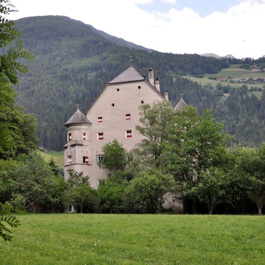 Castello di Neumelans