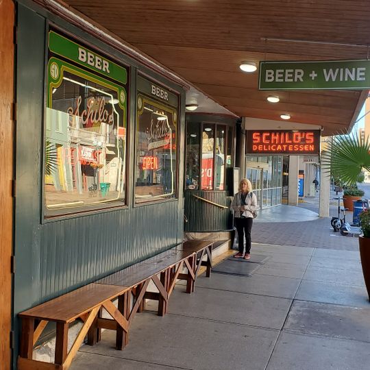 Schilo's Delicatessen