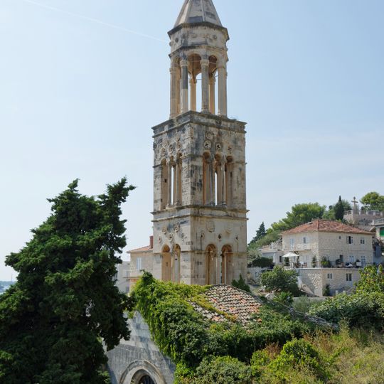 Monasterio dominicano y iglesia San Marcos, Hvar