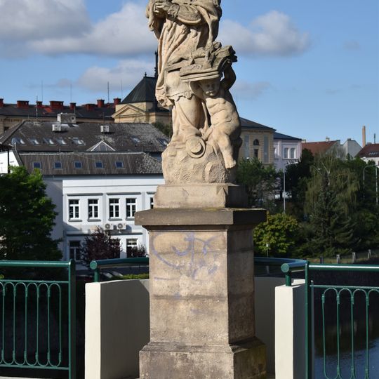 Socha svatého Jana Nepomuckého na Rooseveltově mostě v Plzni