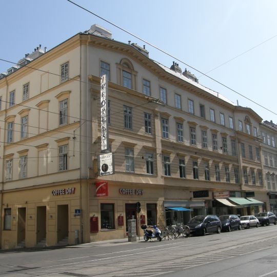 Stadtpalais, Newaldhof; Zum Schäfer; Zum goldenen Ochsen