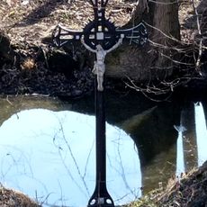 Wayside cross