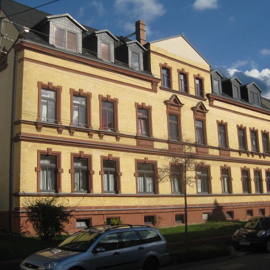 Mietshaus in offener Bebauung, mit Vorgarten Eichendorffstraße 21