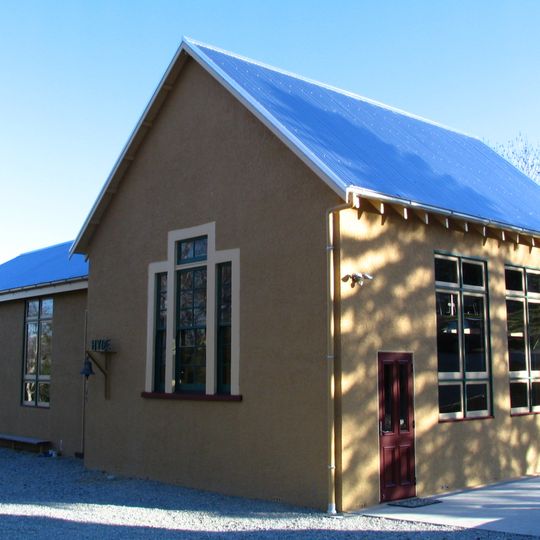 Hyde School building