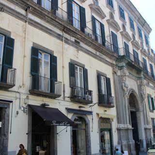 Palazzo Calabritto (Napoli)