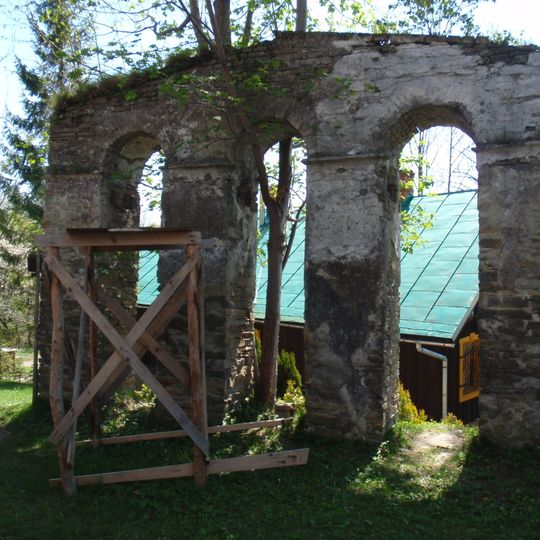 Dzwonnica w Bałuciance