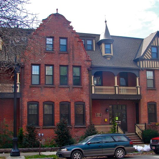 River Street Historic District