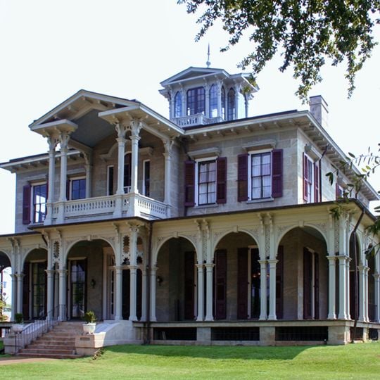 Jemison-Van de Graaff Mansion