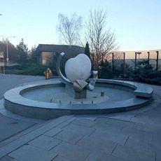 Plastika s fontánou