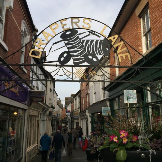 Drapers lane sculpture