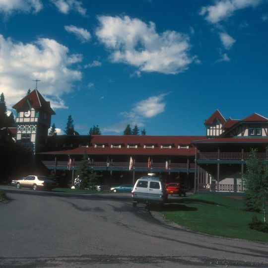 Redstone Inn
