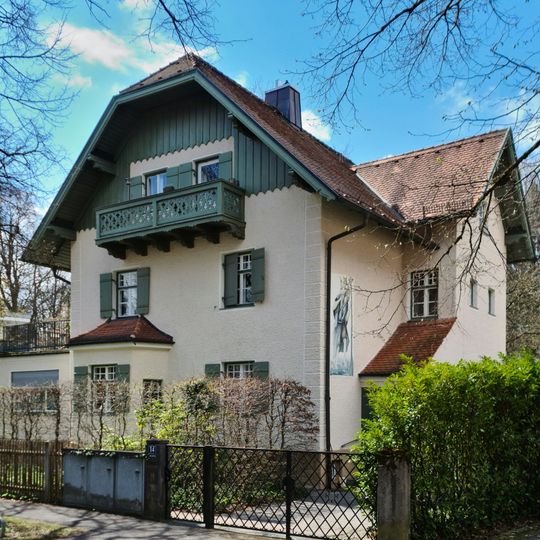 Wilhelm-Leibl-Straße 14