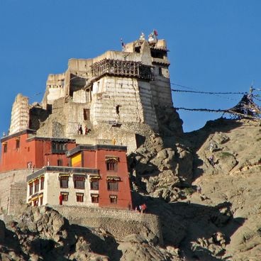 Waar Himalaya-klosters oude boeddhistische tradities levend houden
