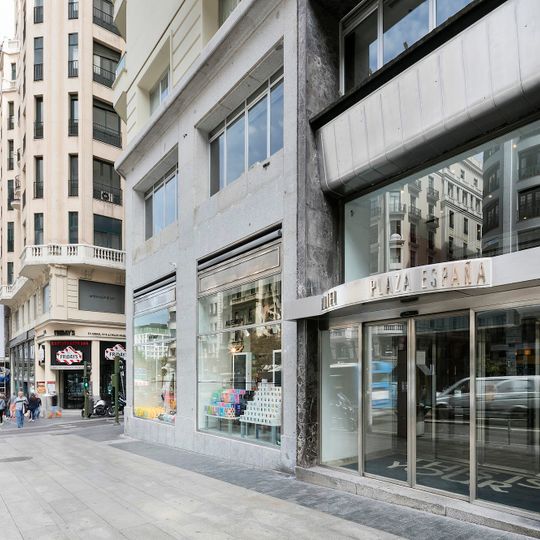 Hotel Madrid Plaza de España Affiliated by Meliá