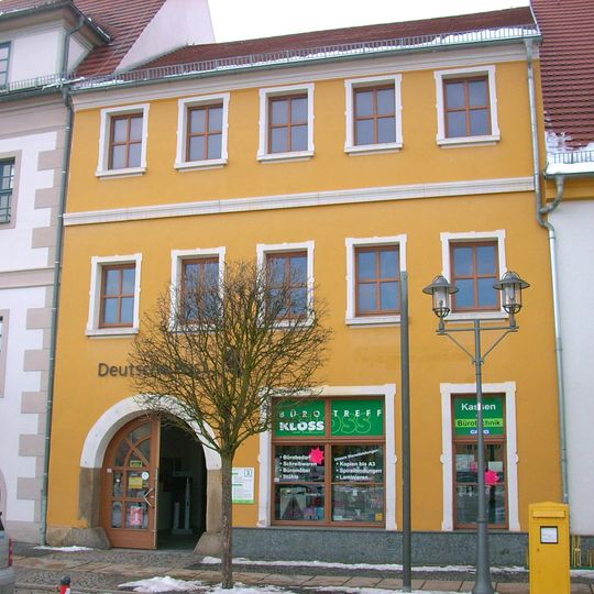 Wohnhaus in geschlossener Bebauung Markt 3