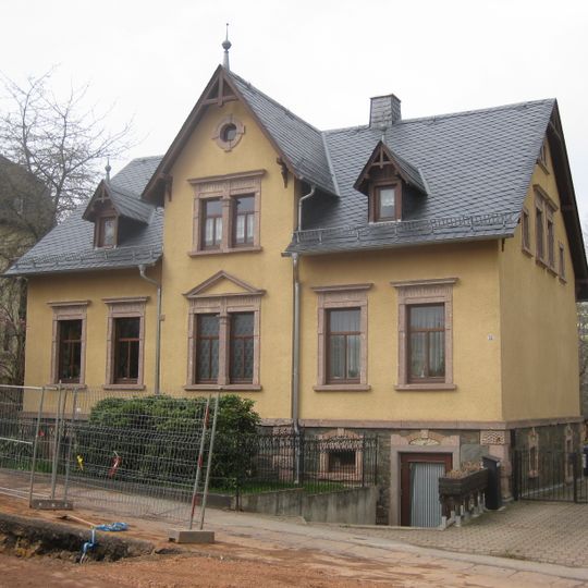 Villenartiges Wohnhaus Markersdorfer Straße 74