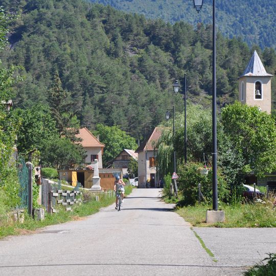 Église Saint-Jean-Baptiste de Verdaches