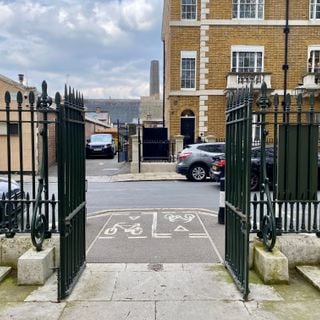 Gates And Railings To East Of Grounds Of Royal Naval College