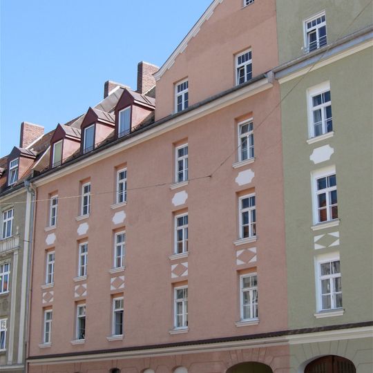Mietshaus