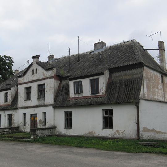 Manor in Platyny