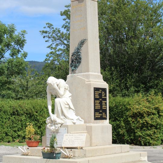 War memorial of Ruffieu