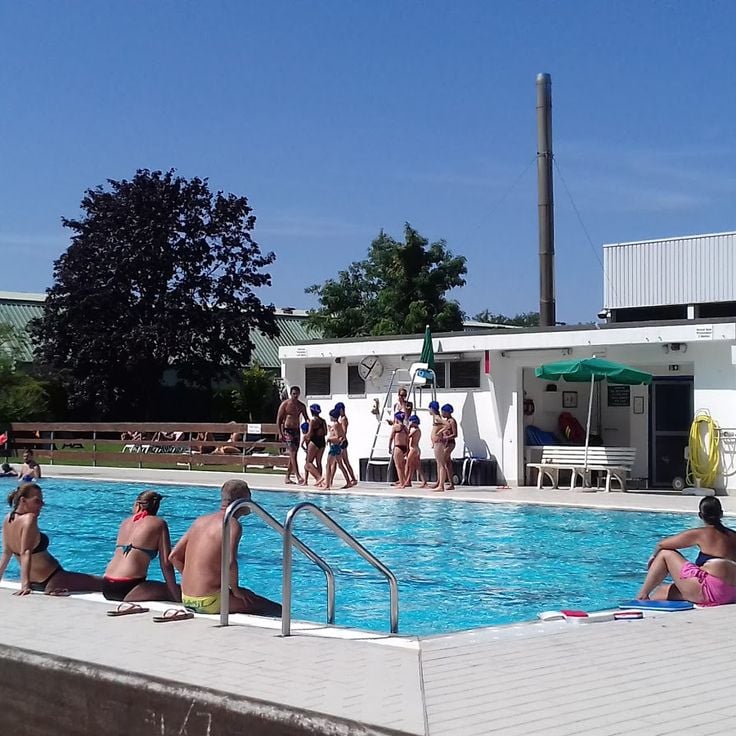 Chatou Municipal Pool