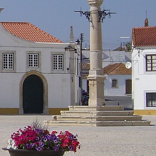Pelourinho de Manique do Intendente